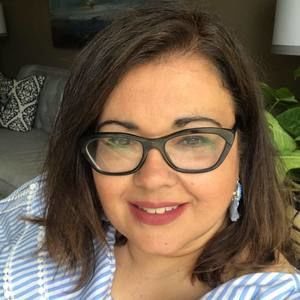 Meet your Posher, Julie